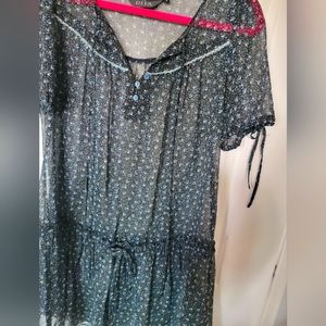 Light & navy blue floral lace dress